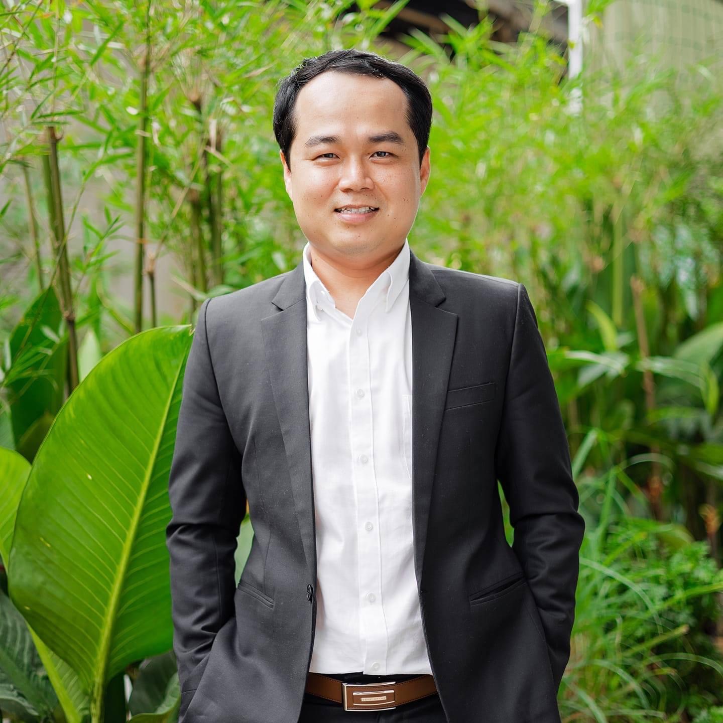 Về CEO 1 CEO