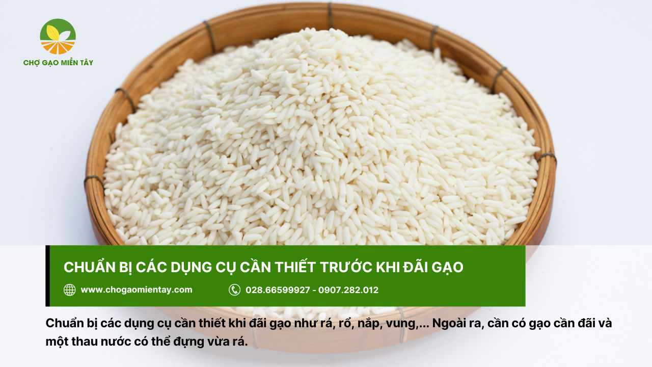 Cách Đãi Gạo Đúng Chuẩn Dành Cho Chị Em Nội Trợ 3 Chuẩn bị dụng cụ như rá, rổ, nắp, vung,... để đựng gạo