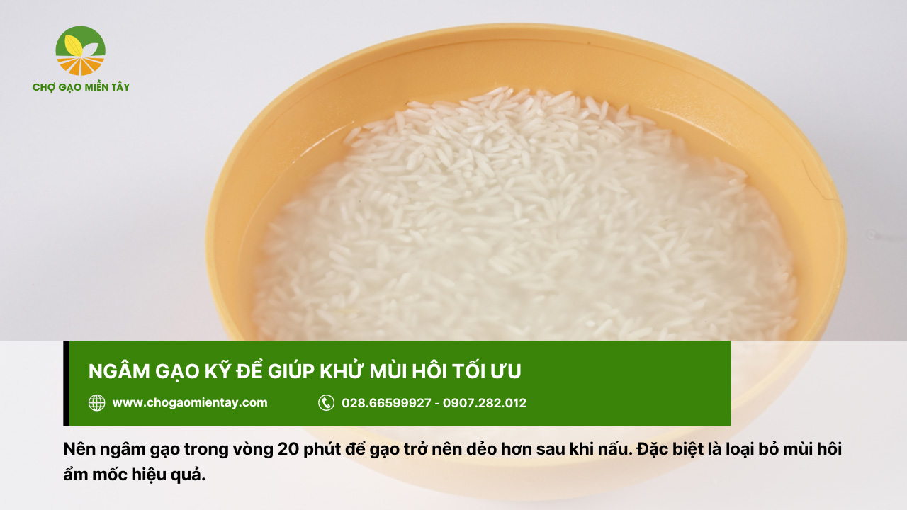 Cách khử mùi hôi của gạo, gạo bị mốc hiệu quả 11 Khử mùi hôi của gạo bằng cách ngâm gạo trong 20 phút trước khi nấu